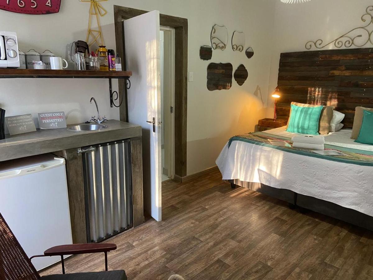 Cape Karoo Guesthouse Beaufort West Zewnętrze zdjęcie